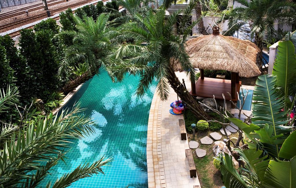 โฮเต็ล เลส แชมป์ Hotel เจียวซี ภายนอก รูปภาพ