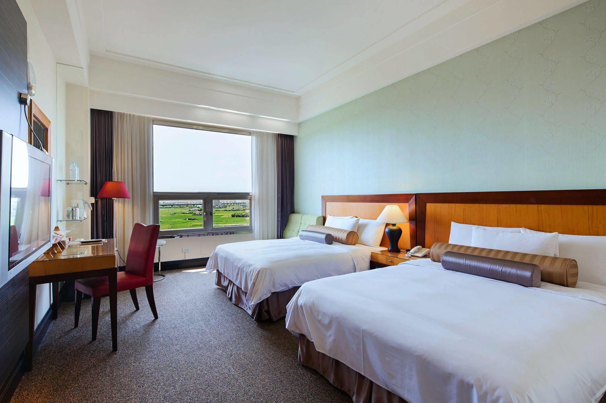 โฮเต็ล เลส แชมป์ Hotel เจียวซี ภายนอก รูปภาพ