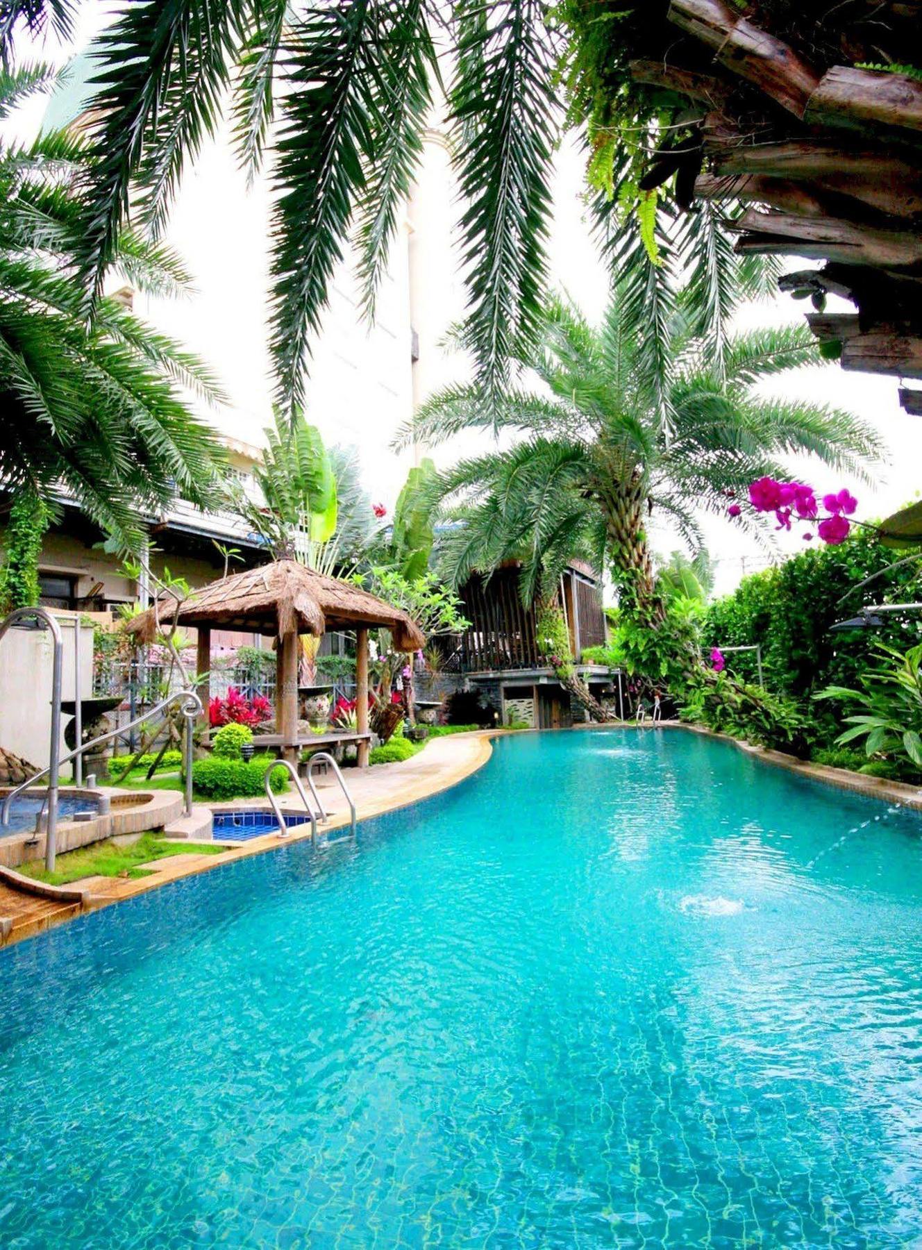 โฮเต็ล เลส แชมป์ Hotel เจียวซี ภายนอก รูปภาพ
