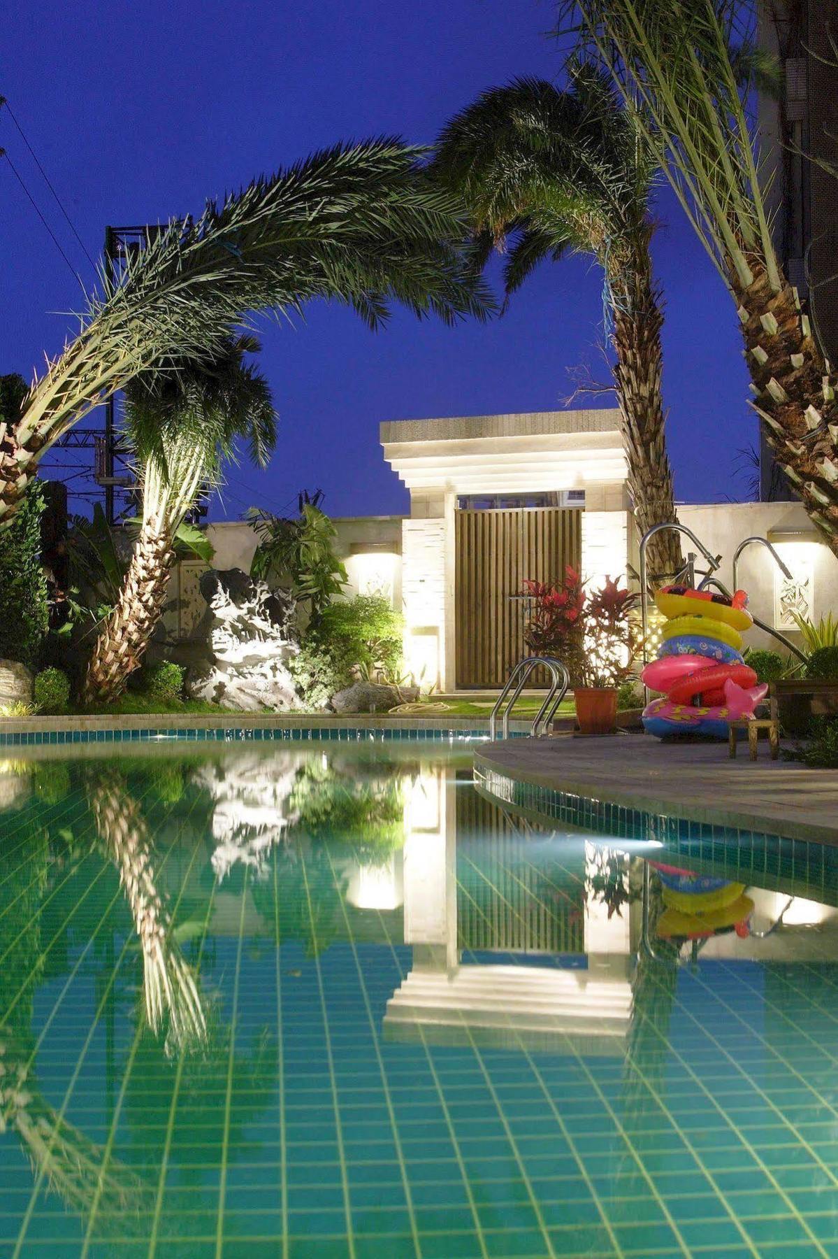 โฮเต็ล เลส แชมป์ Hotel เจียวซี ภายนอก รูปภาพ